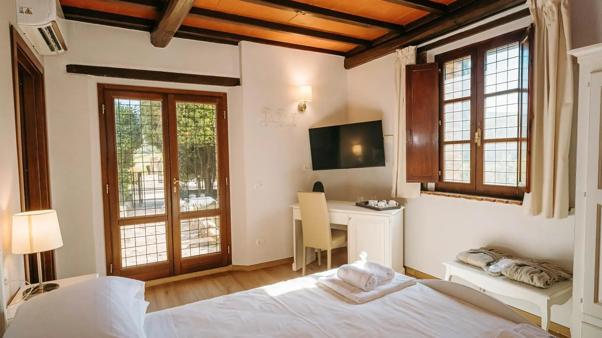 컨트리하우스 소비씰 Borgo Il Poggiaccio Residenza D'Epoca 게스트하우스 이탈리아