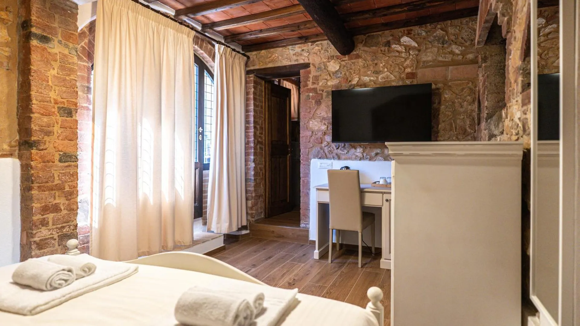 Landsted Borgo Il Poggiaccio Residenza D'Epoca Pensionat Sovicille Italien