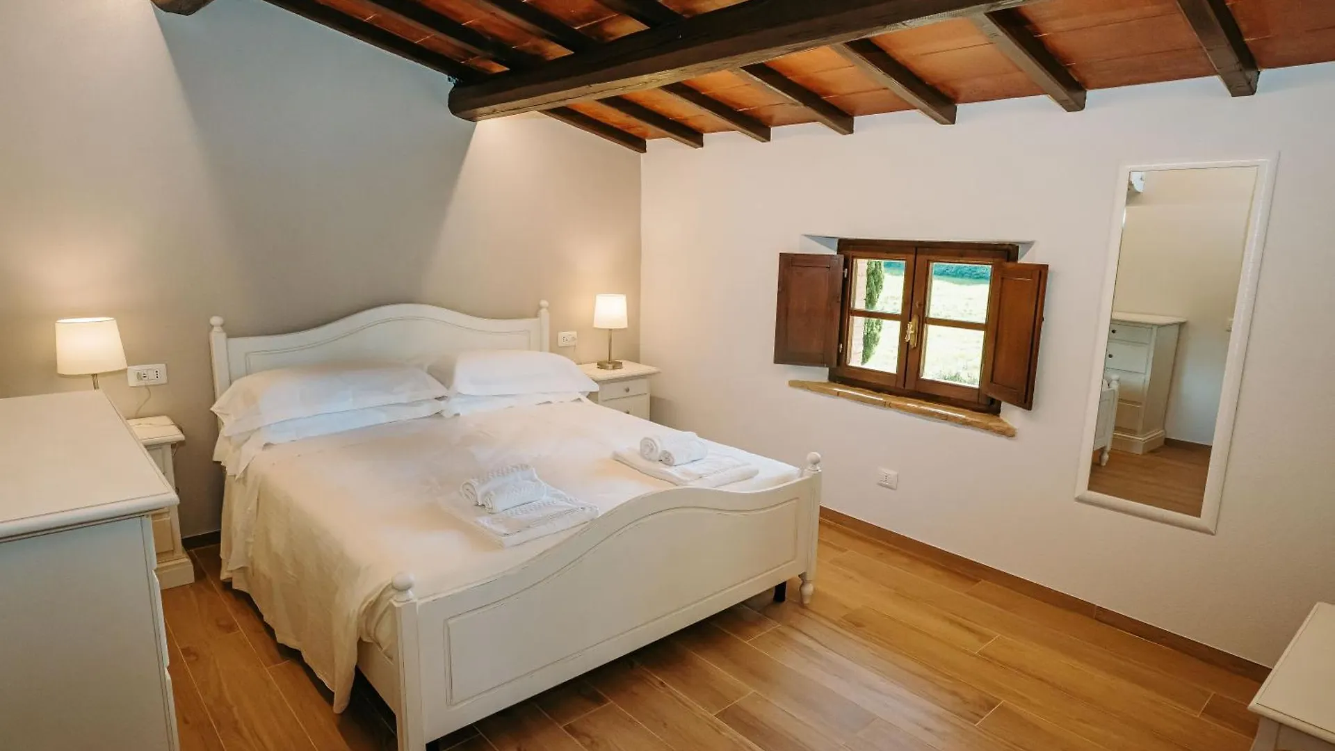Hostal Borgo Il Poggiaccio Residenza D'Epoca Sovicille Italia
